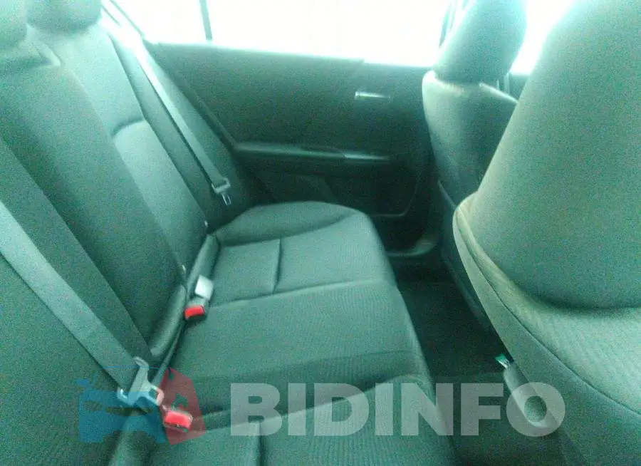 1HGCR2F30EA040484 Photo# 8