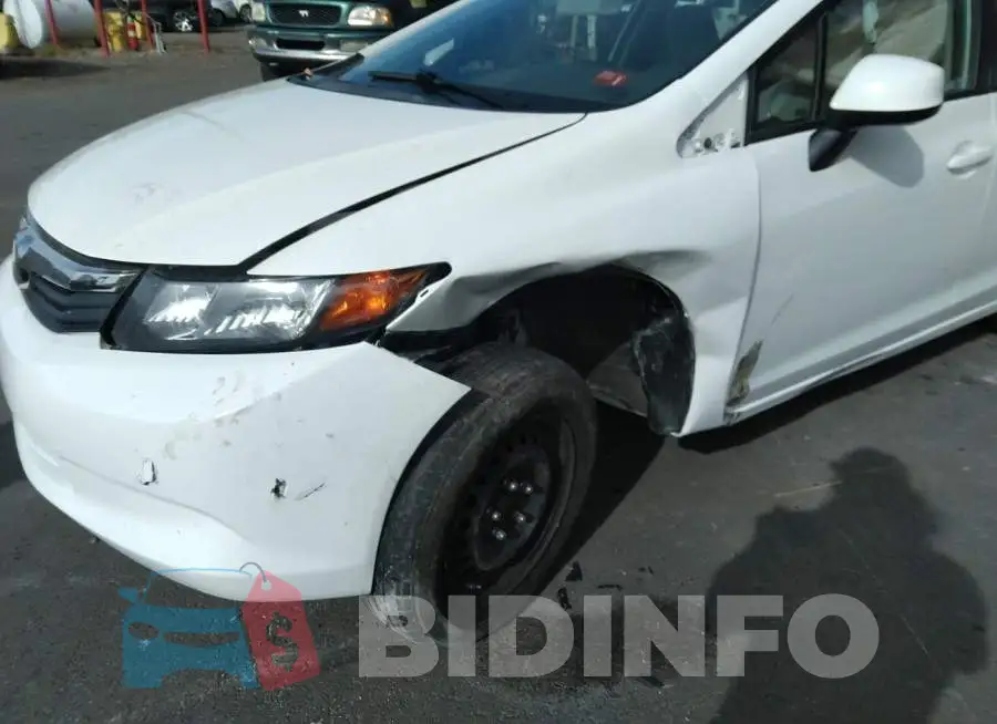 2HGFB2F56CH580794 Photo# 6