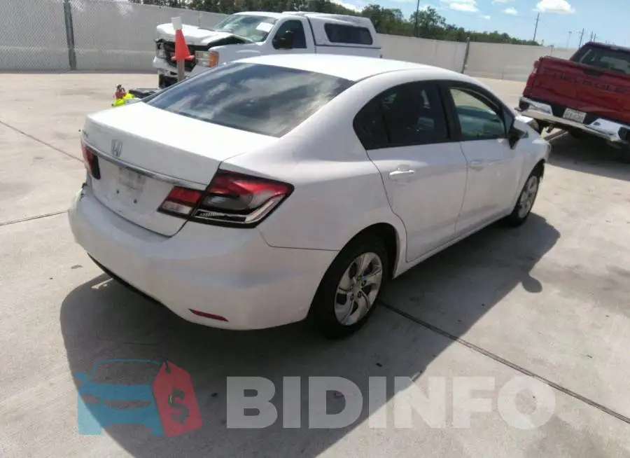 2HGFB2F58DH601324 Photo# 4