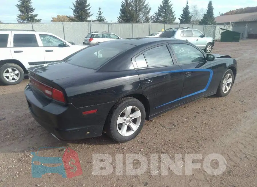 2C3CDXBG2CH119628 Photo# 4