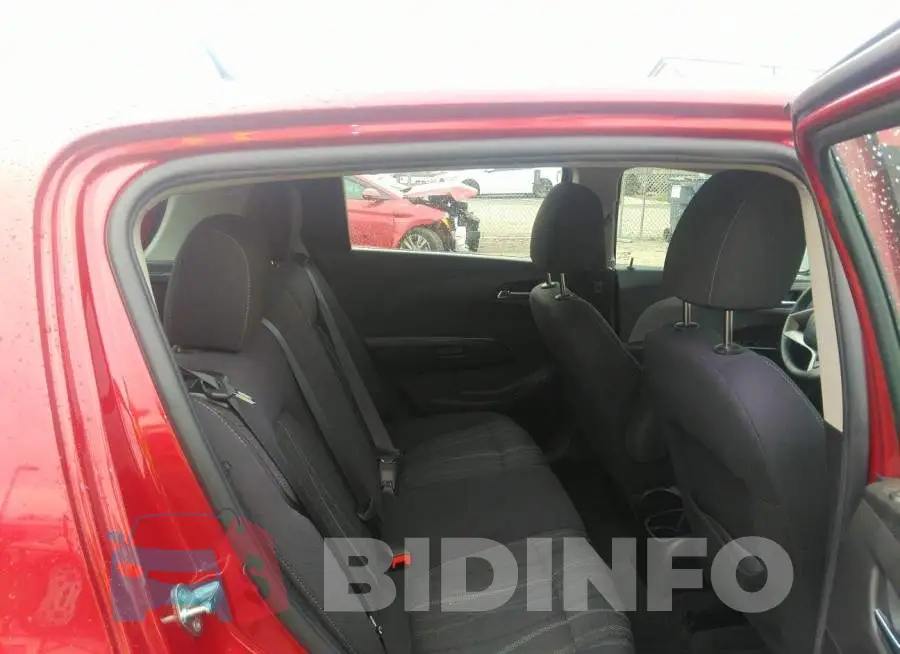 1G1JC6SH2D4123257 Photo# 8