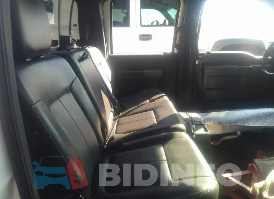 1FT7W2BTXCEB92745 Photo# 8