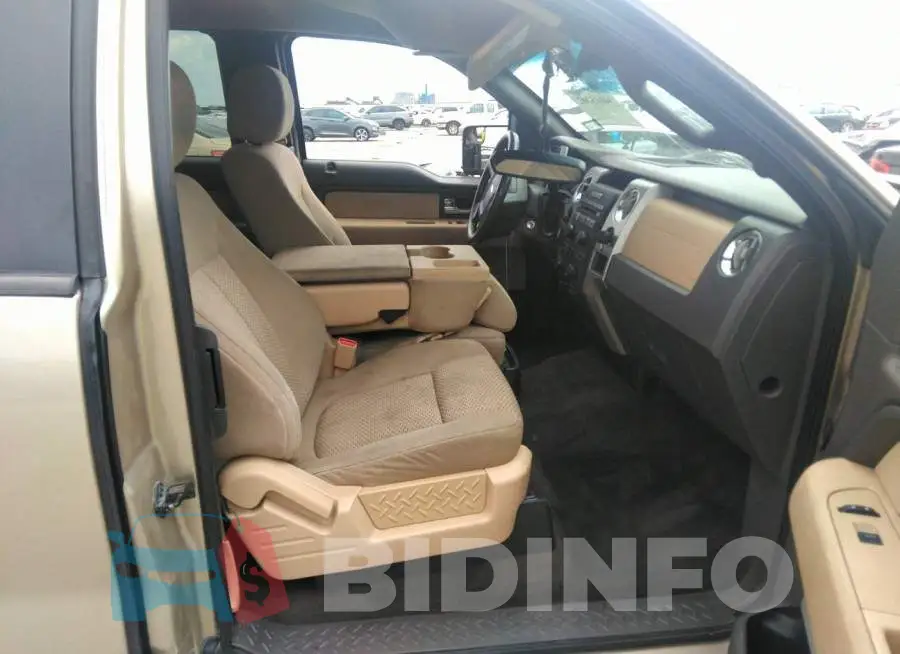 1FTFX1CTXCFB09262 Photo# 5