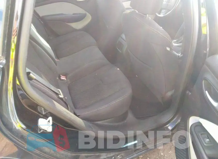 1C3CDFBB0FD205200 Photo# 8