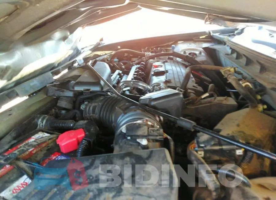 1HGCP2F30CA197208 Photo# 10