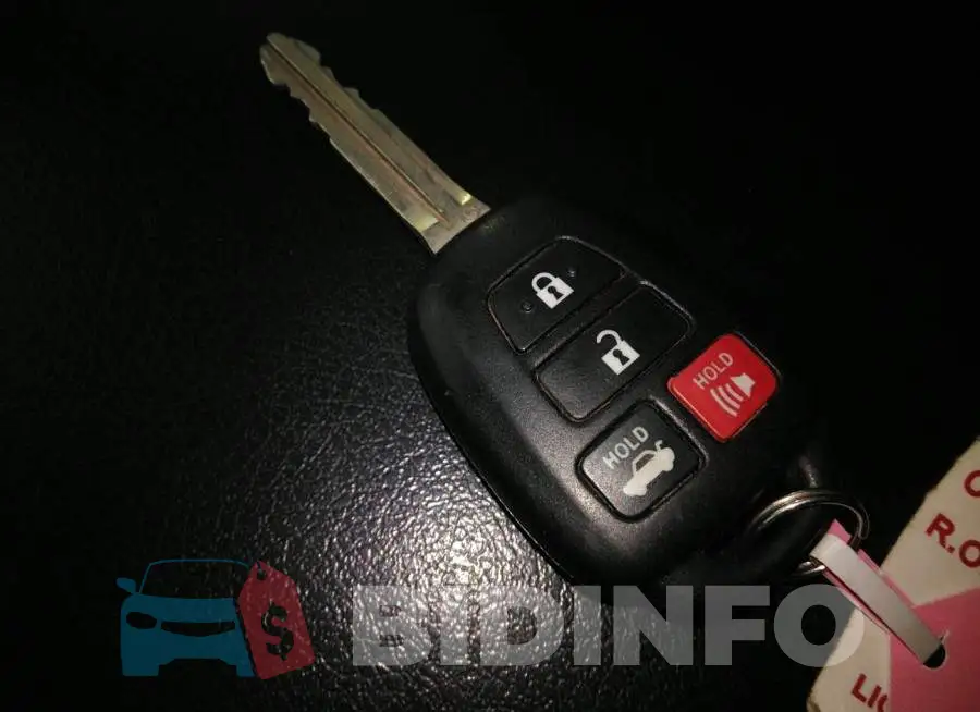4T1BF1FK3CU615866 Photo# 11