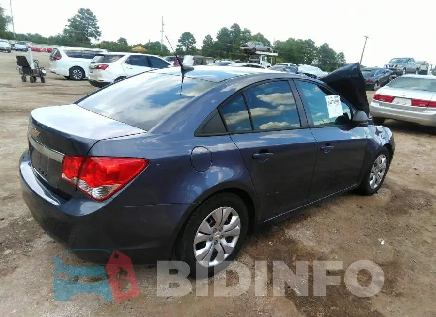 1G1PA5SH3E7329861 Photo# 4