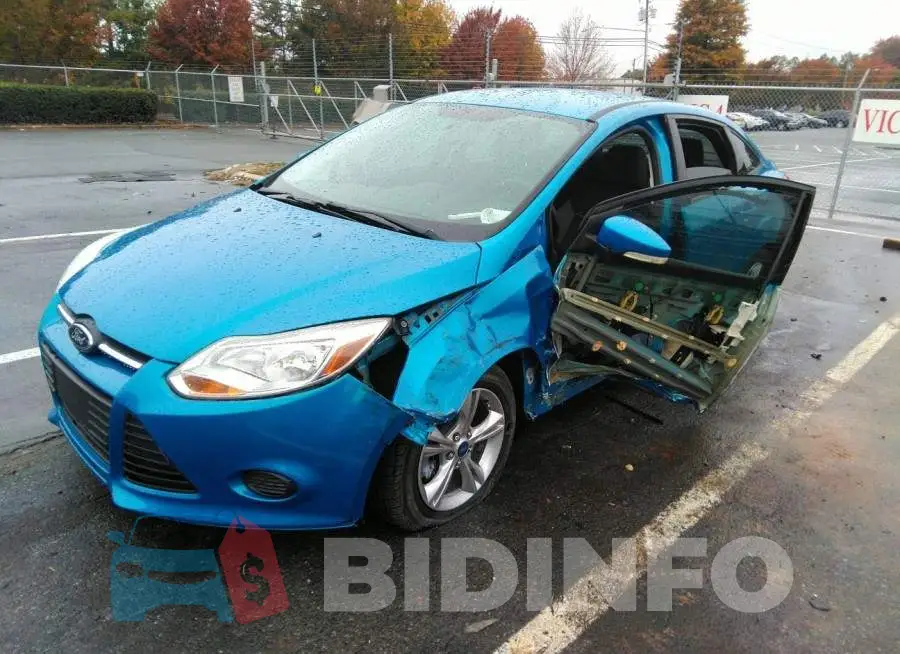 1FADP3F22EL241125 Photo# 2