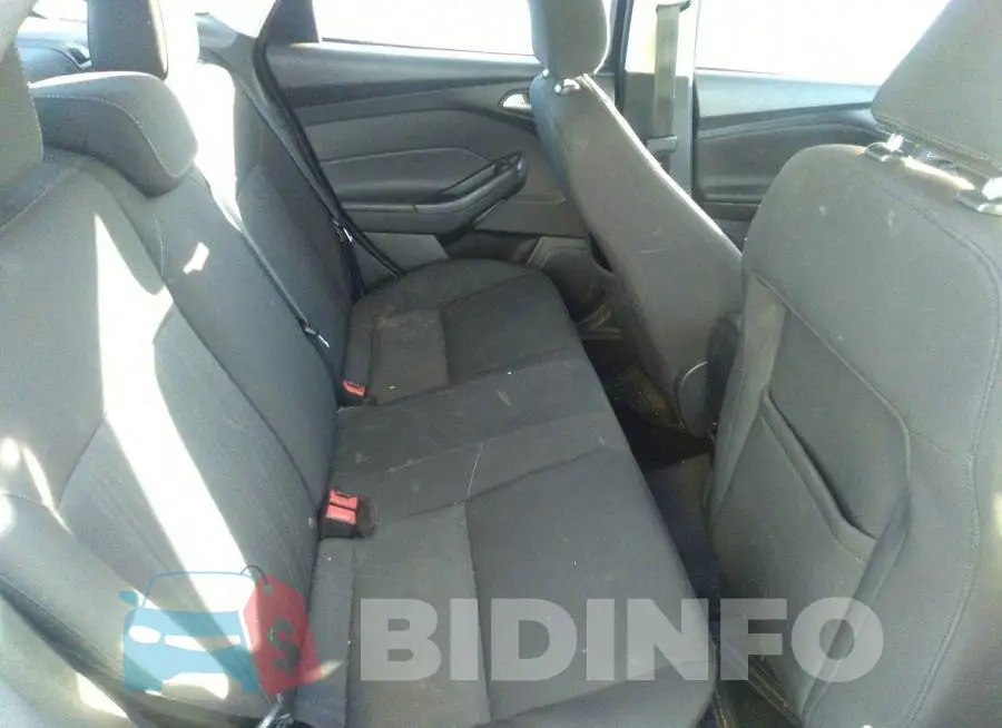1FADP3F27GL243746 Photo# 8