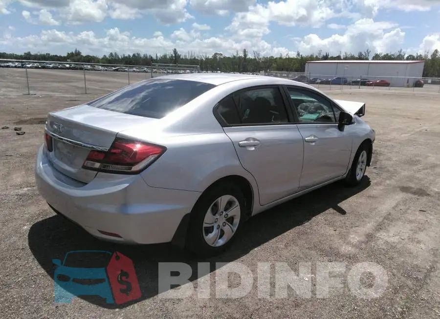 19XFB2F55EE031424 Photo# 4