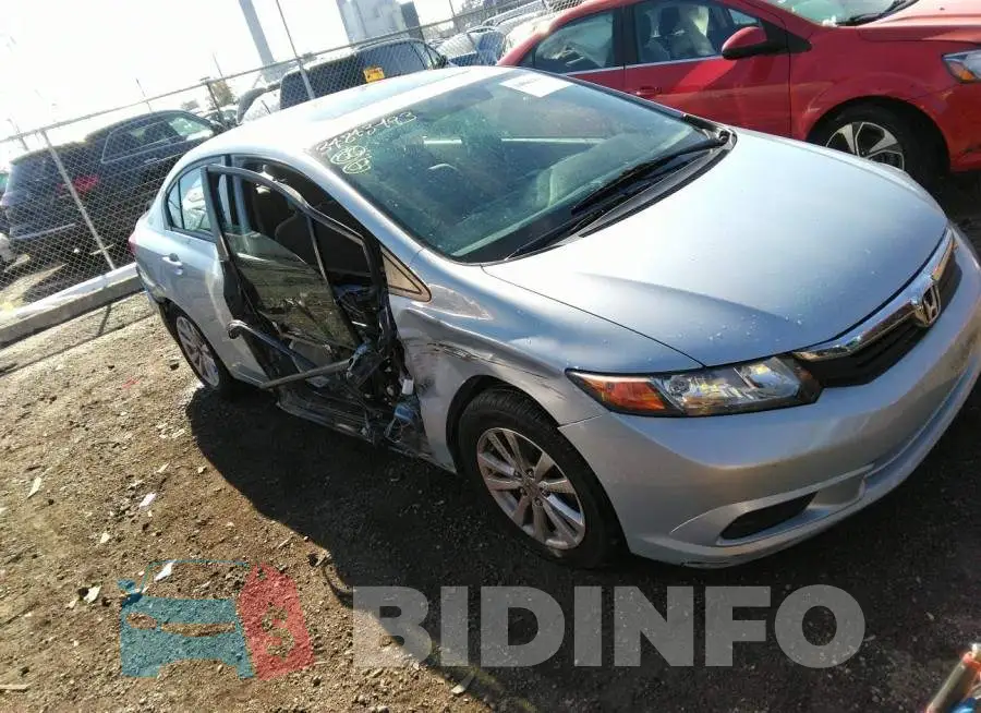 19XFB2F80CE031158 Photo# 6
