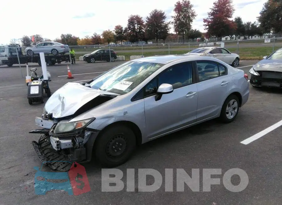 2HGFB2F53DH529674 Photo# 2