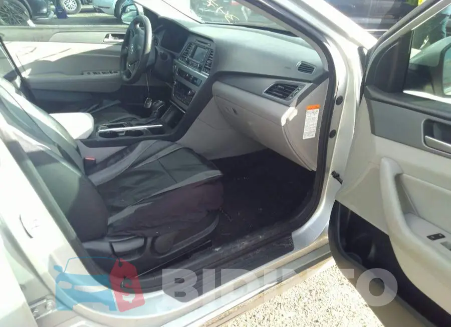 KMHE24L11GA016073 Photo# 5
