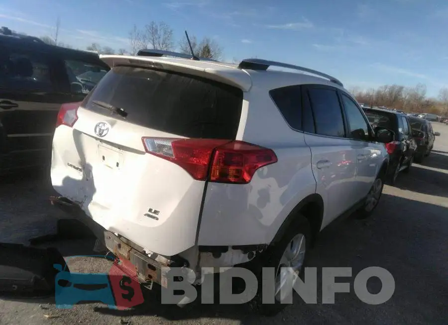 JTMBFREV8FD114510 Photo# 4