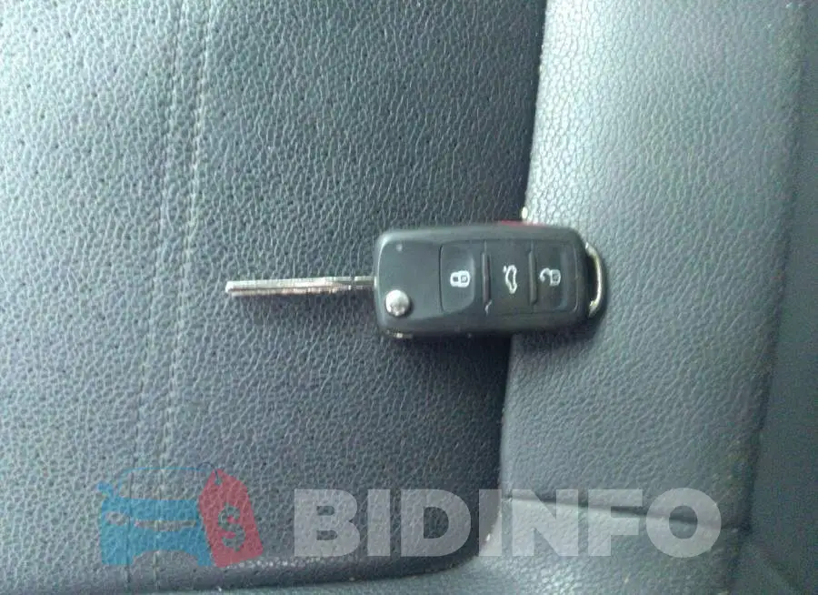 1VWAT7A36FC060186 Photo# 11