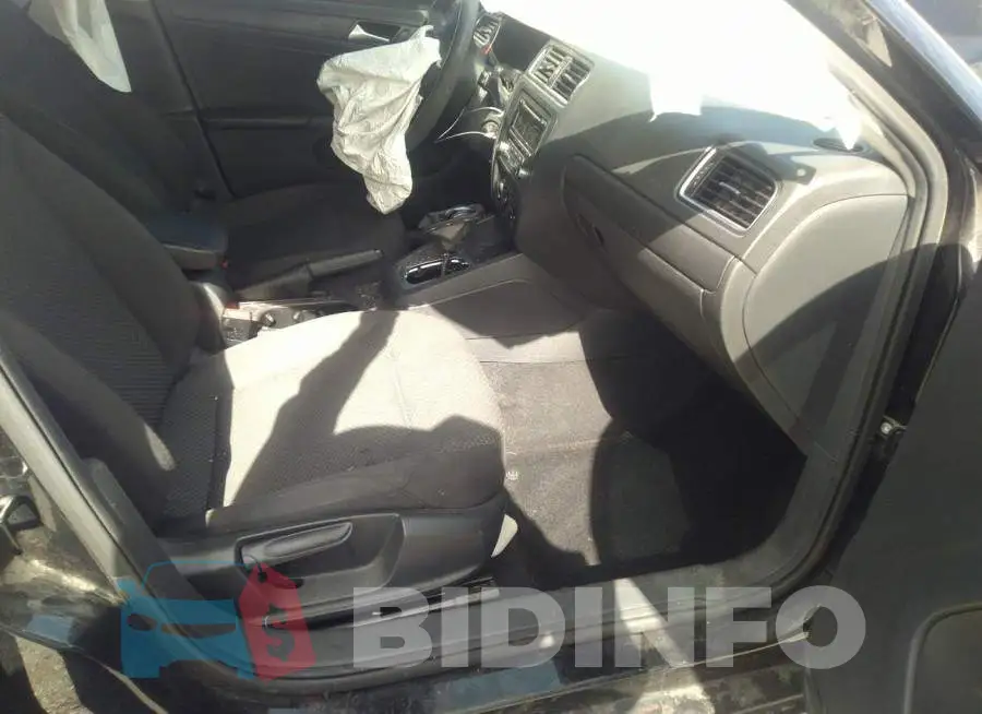 3VW2K7AJ5EM399671 Photo# 5