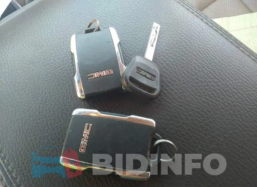 3GTP1VEC2EG528444 Photo# 11