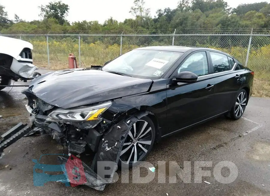 1N4BL4CV5KC174085 Photo# 2