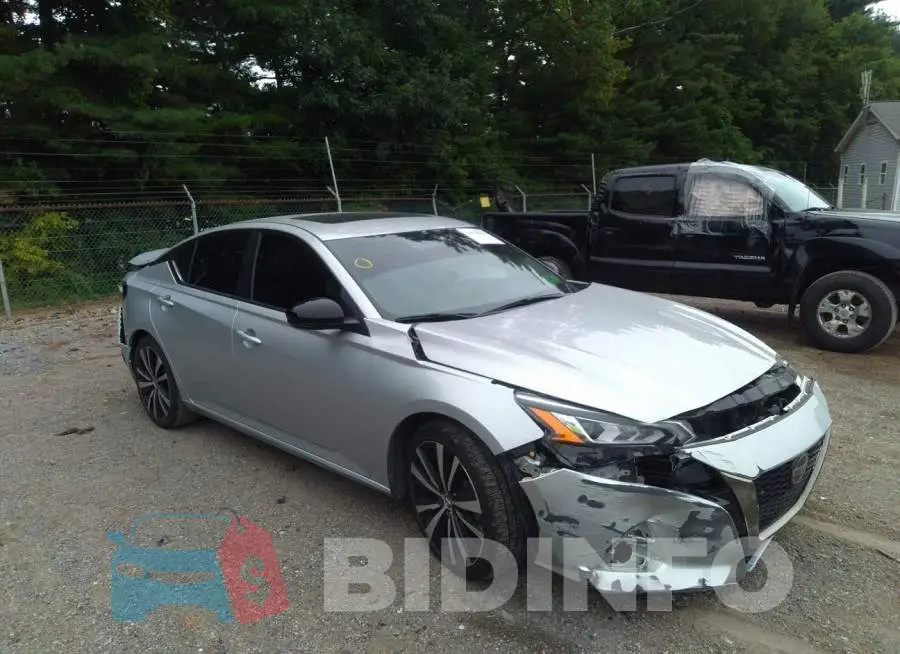 1N4BL4CV5KC184888 Photo# 1