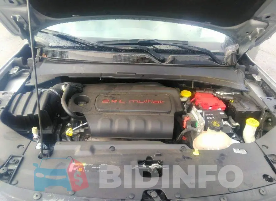 3C4NJDDB9LT177708 Photo# 10