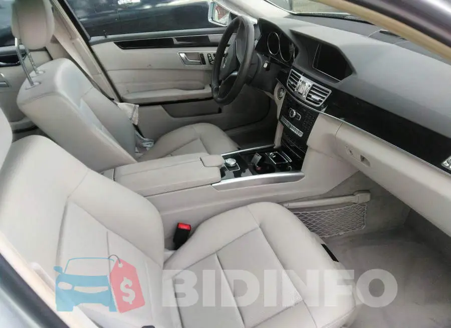 WDDHF5KB4EA912988 Photo# 5