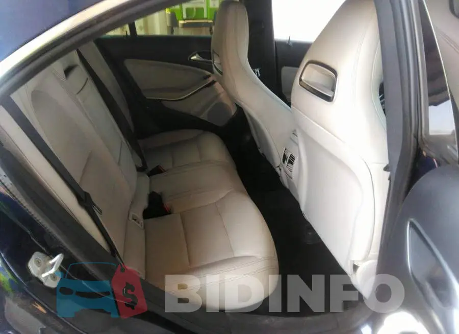 WDDSJ4EB4JN568222 Photo# 8