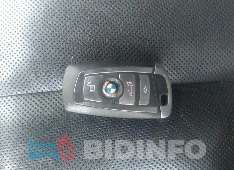 WBA6B2C54ED129377 Photo# 11