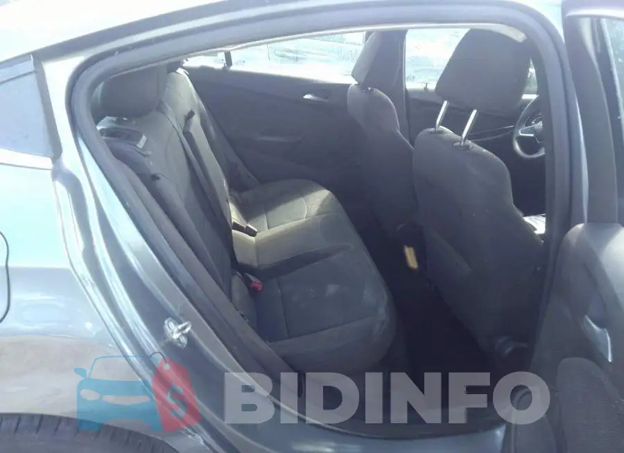 1G1BE5SM7J7215478 Photo# 8