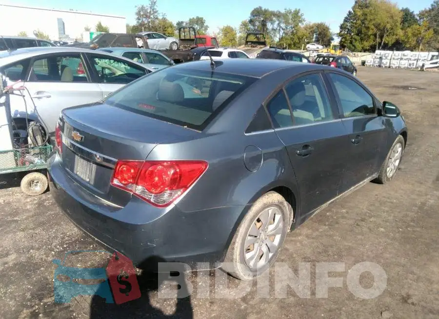 1G1PC5SH9C7259077 Photo# 4
