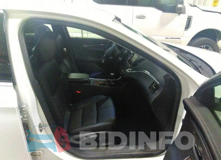 2G1125S33F9190936 Photo# 5