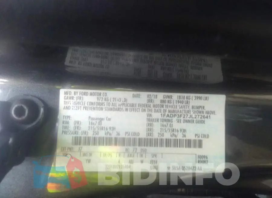 1FADP3F27JL272641 Photo# 9