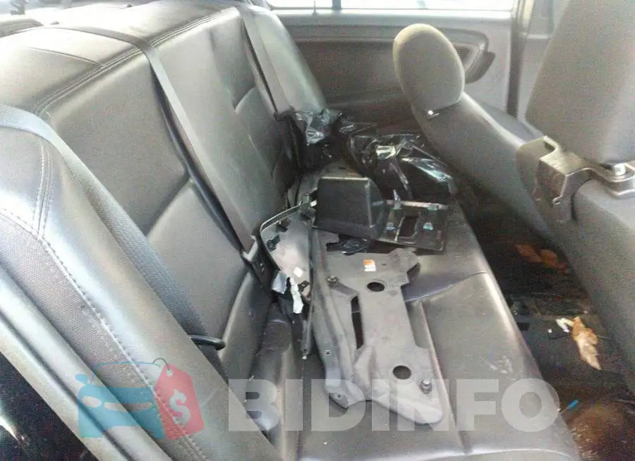 1FAHP2MK2EG168202 Photo# 8