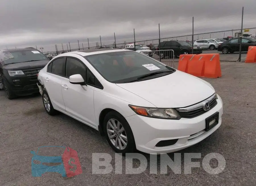 2HGFB2F83CH334232 Photo# 1