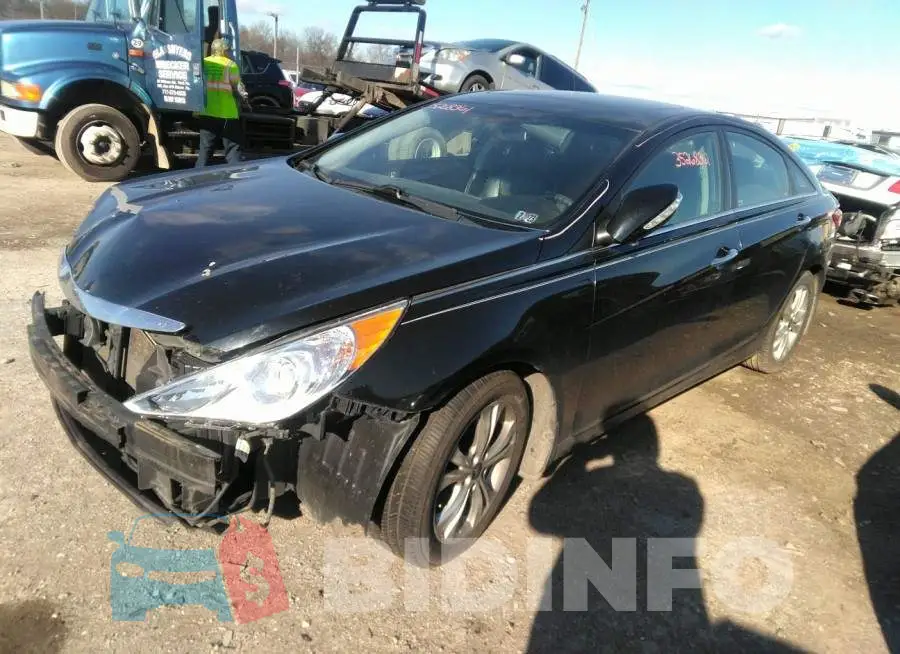 5NPEC4AC1DH542438 Photo# 2