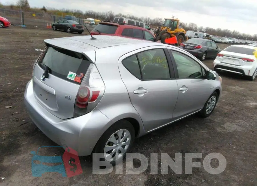 JTDKDTB32D1533439 Photo# 4