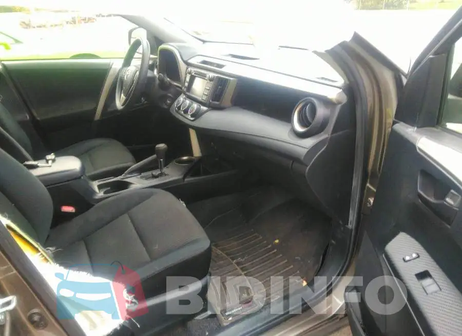 JTMBFREV9FD123717 Photo# 5