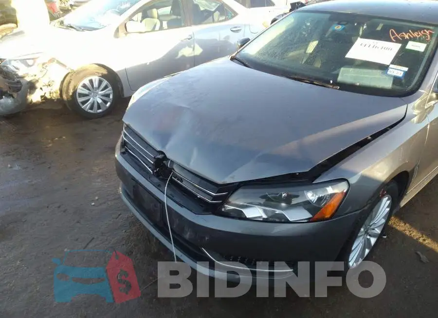 1VWBS7A34FC017747 Photo# 6