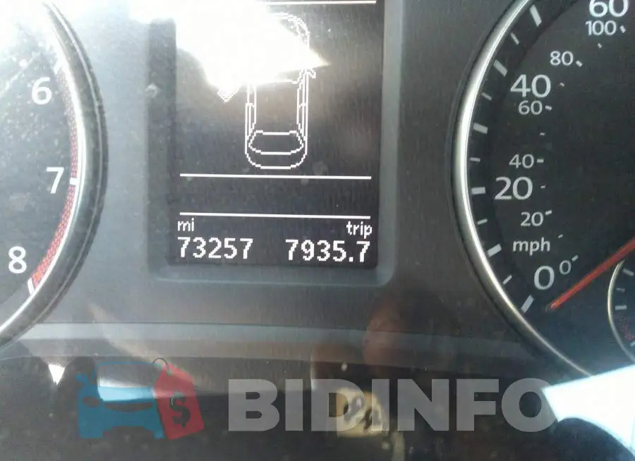 1VWBS7A35EC085196 Photo# 7