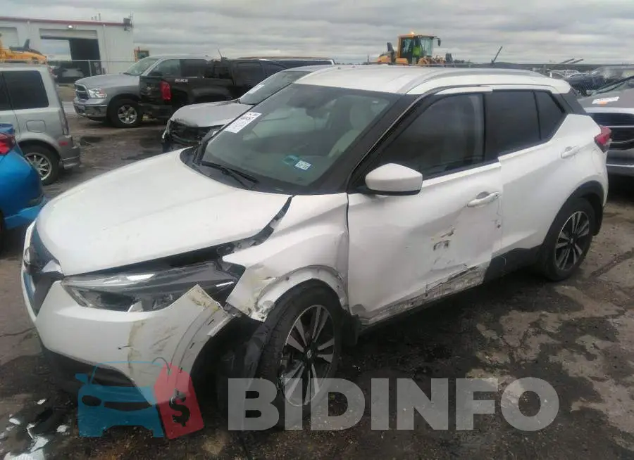 3N1CP5CU7JL537492 Photo# 2