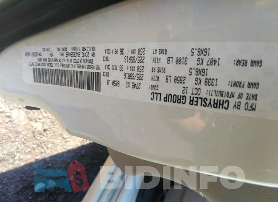 2C4RC1BG4DR584008 Photo# 9