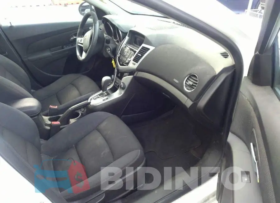 1G1PC5SB8F7184792 Photo# 5