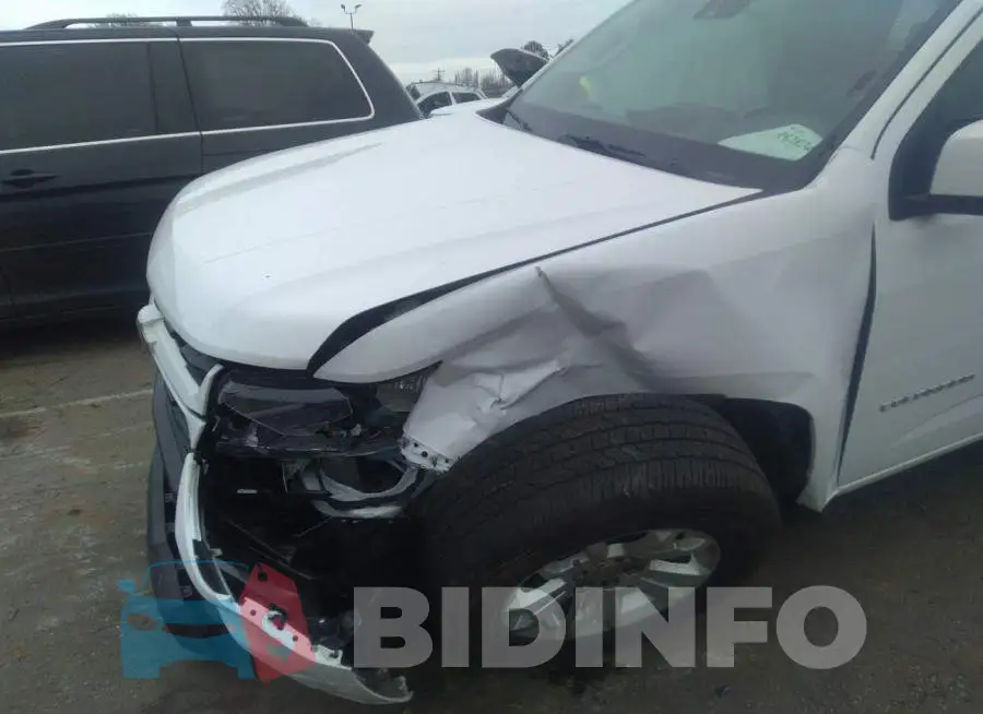 1GCHSCEA4M1206275 Photo# 6
