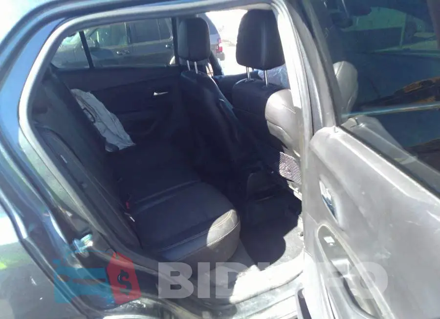 3GNCJPSB4LL180440 Photo# 8