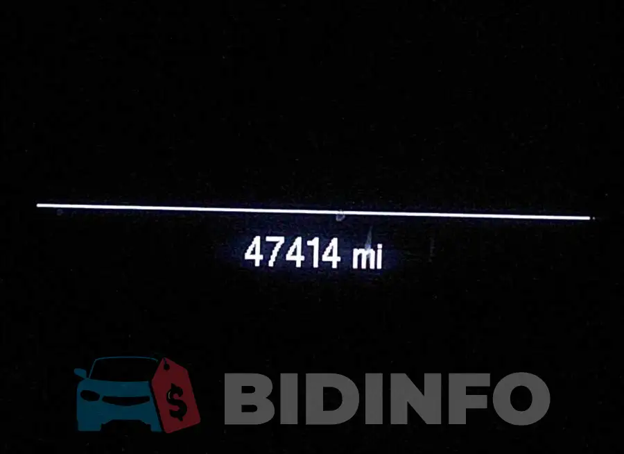 KL7CJPSB0JB709077 Photo# 7