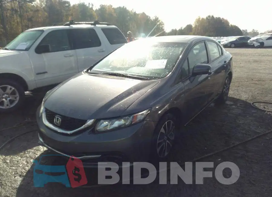 19XFB2F86EE238740 Photo# 2
