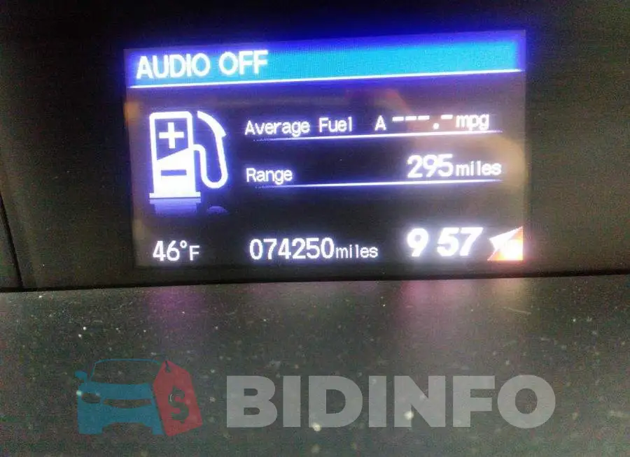 19XFB2F88FE102837 Photo# 7