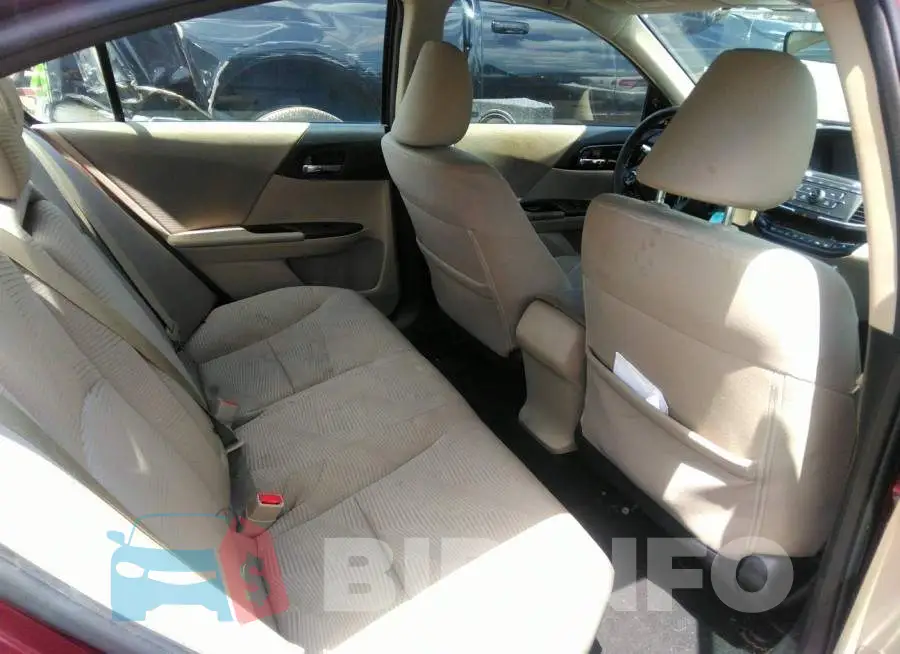 1HGCR2F34HA211581 Photo# 8