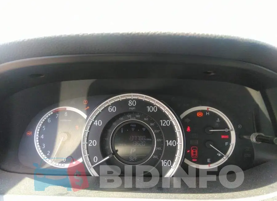 1HGCR2F77EA030344 Photo# 7