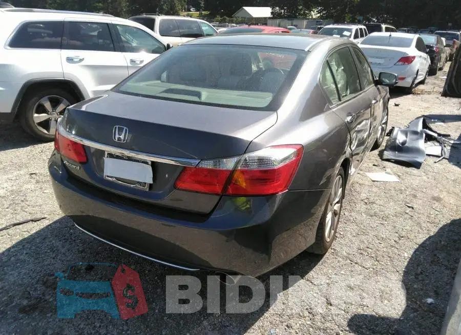 1HGCR2F79DA027413 Photo# 4