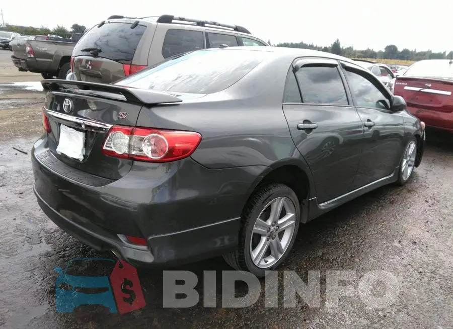 2T1BU4EEXDC933537 Photo# 4